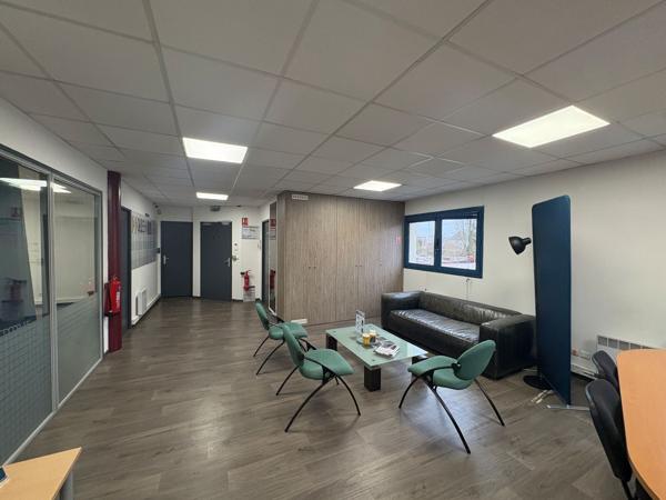 Bureaux à louer 166 m2 Orleans Droits de l'Homme