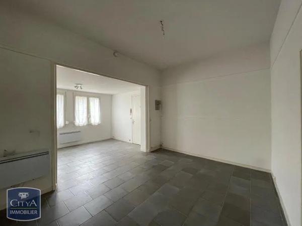 Appartement à louer 1 pièce 31m²