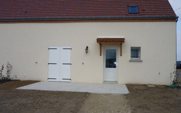 Maison à louer    3 pièces •  Bouzy-la-Forêt