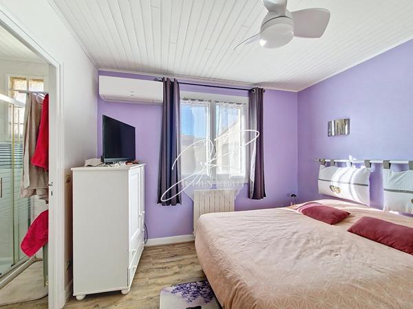 Maison T6 4 chambres 115 m² garage et piscine