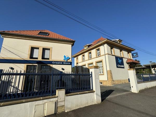 BUREAUX à LOUER de 921 m²