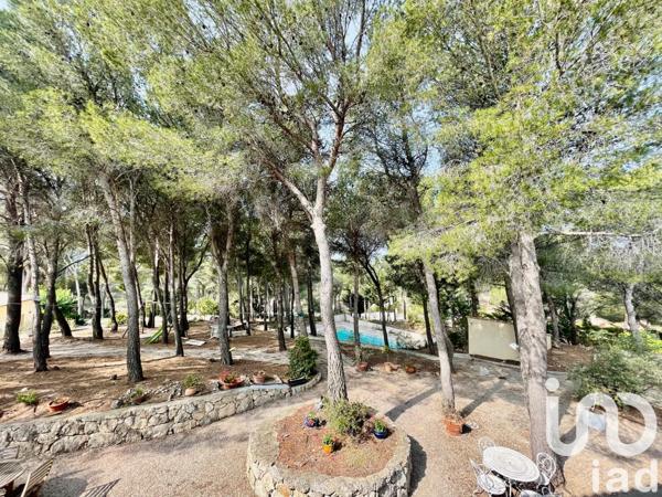 Maison à vendre 7 pièces 257 m² Ventabren