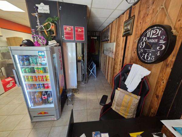 SAINT JULIEN LES ROSIERS (30) idéal reprise ou première affaire, à vendre Fonds de commerce pizzeria à emporter clé en mains.
