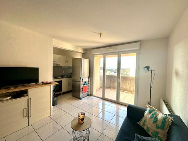 APPARTEMENT EN RESIDENCE AVEC UNE CHAMBRE ET GARAGE INDIVIDUEL