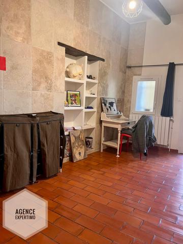 Courthézon (84350) Magnifique maison de village 165 m2 avec garage