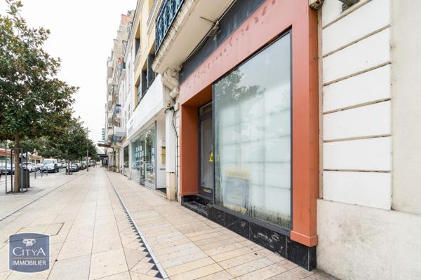 Local commercial à vendre 32m²