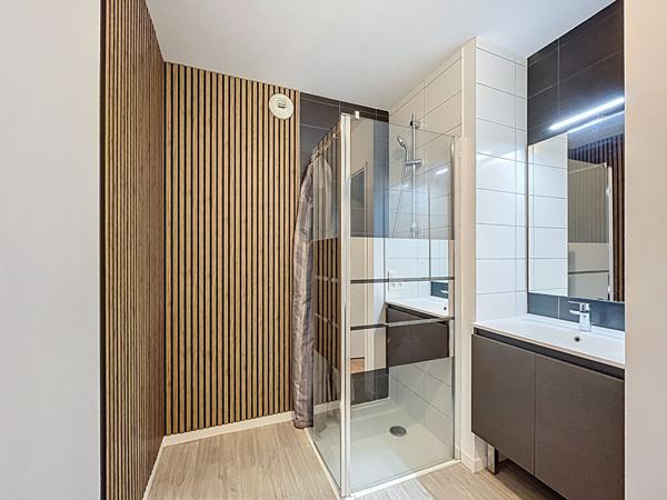 Appartement Saint Herblain quartier Cremetterie - 3 pièce, 2 chambres, loggia, place de parking