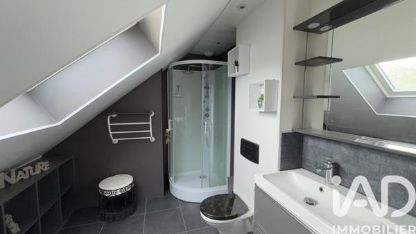 Maison à vendre 5 pièces 114 m² Saint-Fargeau-Ponthierry