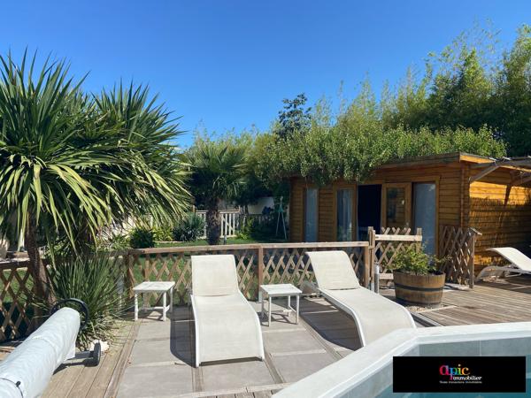 Villa plain pied 130 m² / 796 de jardin arboré avec piscine