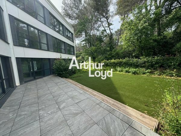 Bureaux Prime 1854 m² divisibles dès 411.9 m² à louer - Sophia Antipolis