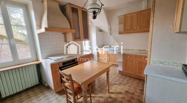 Maison de 190m2 avec 667m2 de jardin