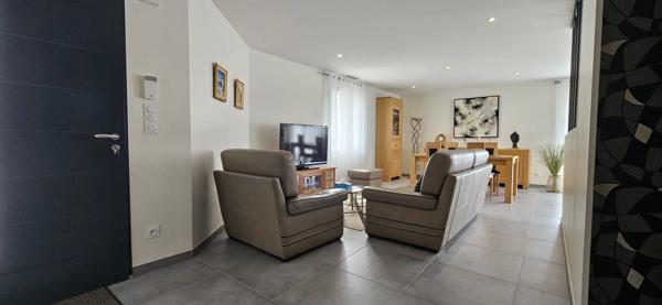 Maison plain pied récente quatre chambres, Bergerac