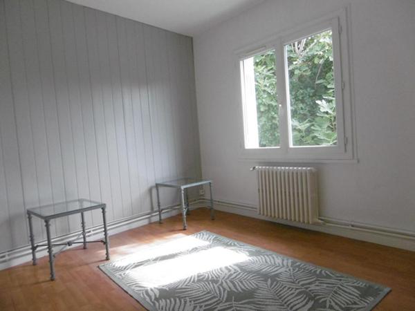 Maison  4 pièces  77 m2