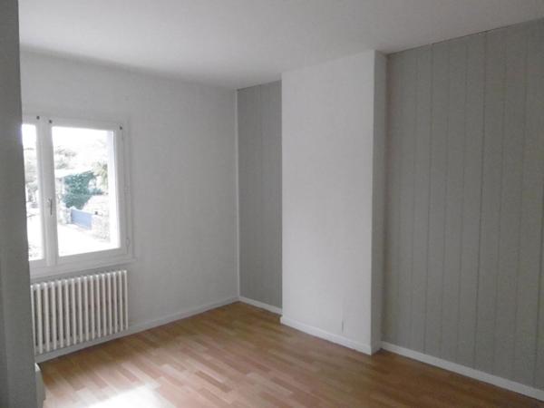 Maison  4 pièces  77 m2