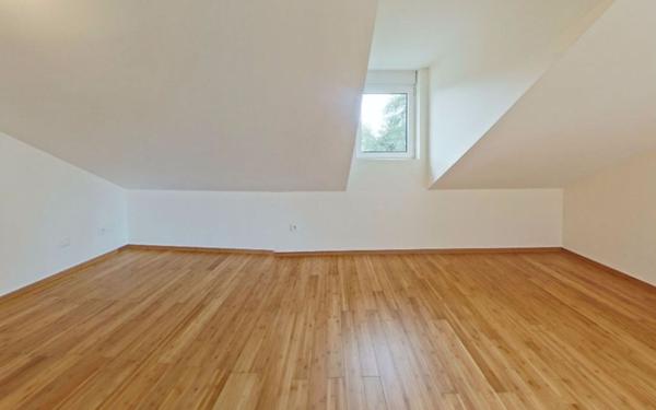 Immeuble à vendre    16 pièces •  Orthez