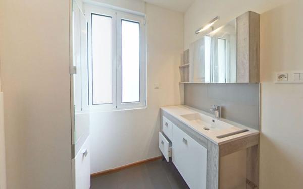 Immeuble à vendre    16 pièces •  Orthez