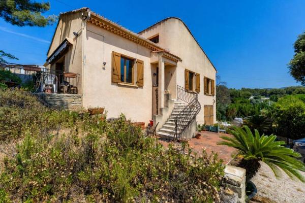 Maison à vendre 6 pièces de 150 m²