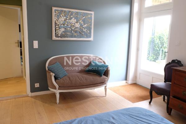 Maison bourgeoise a vendre a Ecully - 7 pieces, piscine et garage