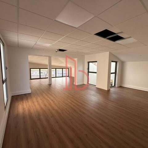 Bureau de 509 m² à louer à Bordeaux Boulevards