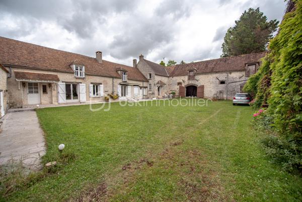 Corps de ferme de 240 m²