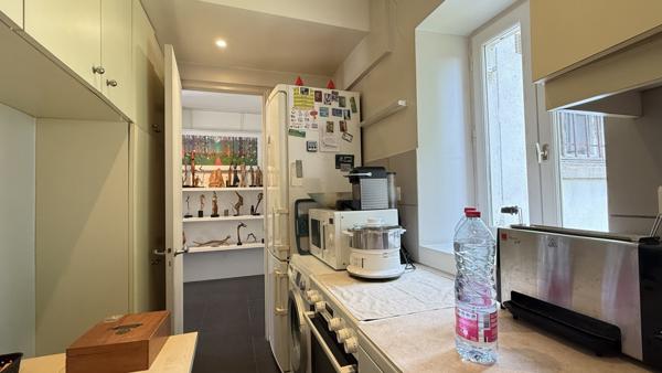 Saint-Pourçain-sur-Sioule (03500) Viager Libre Monsieur 85 ans - Maison avec terrain et piscine