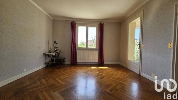 Maison 5 pièces de 120 m² à Maurs (15600)