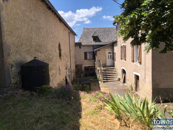Ferme
                                                                                                                                                                                                                                                                                                                        6 pièce(s)                                                                                                                                                                                                          4 chambre(s)                                                                                                                                                                                                          146  m²