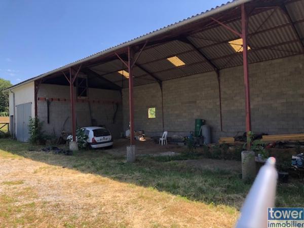 Ferme
                                                                                                                                                                                                                                                                                                                        6 pièce(s)                                                                                                                                                                                                          4 chambre(s)                                                                                                                                                                                                          146  m²