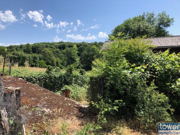 Ferme
                                                                                                                                                                                                                                                                                                                        6 pièce(s)                                                                                                                                                                                                          4 chambre(s)                                                                                                                                                                                                          146  m²