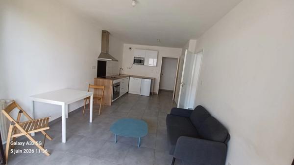 OVALIE:SPACIEUX DEUX PIECES AVEC SA TERRASSE ET SON PARKING EN SOUS SOL POUR PRIMO-ACCEDANTS, INVESTISSEURS