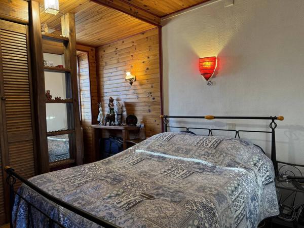 Verfeuil – Propriété de Caractère en Pierre et Loft d'Architecte à Créer au Cœur de la Vallée de la Cèze