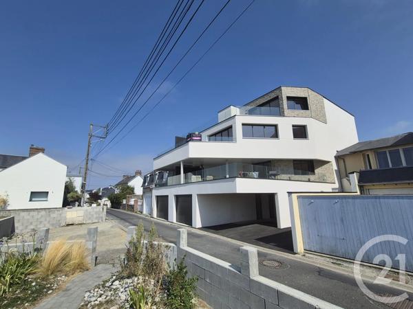 Appartement F3 à vendre  3 pièces - 68,21 m 2   DONVILLE LES BAINS  - 50