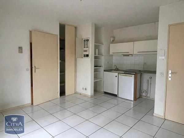 Appartement à louer 2 pièces 29.7m² Rennes (35700)