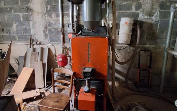 Maison à vendre    3 pièces •  Montagnac-Montpezat