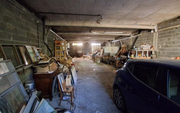 Maison à vendre    3 pièces •  Montagnac-Montpezat