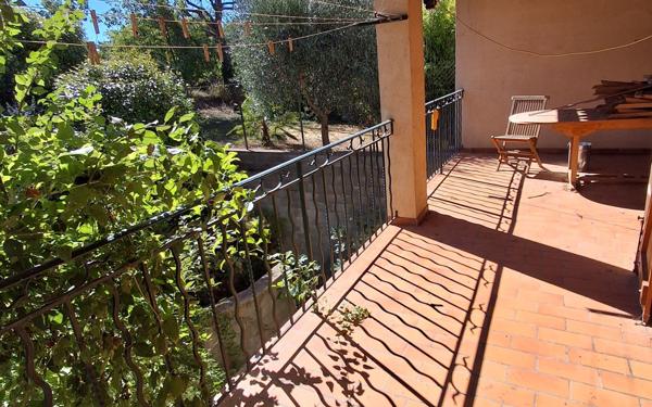 Maison à vendre    3 pièces •  Montagnac-Montpezat