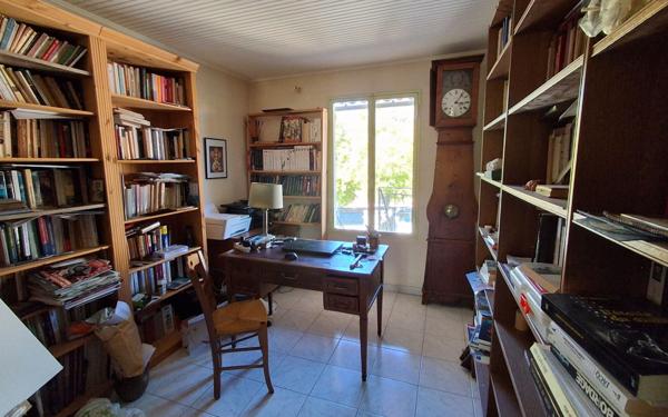 Maison à vendre    3 pièces •  Montagnac-Montpezat