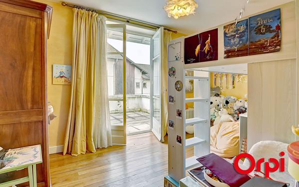 Maison à vendre    5 pièces •  La Tour-du-Pin