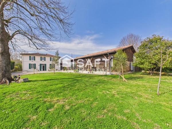 Demeure de caractère entièrement rénovée à Mios