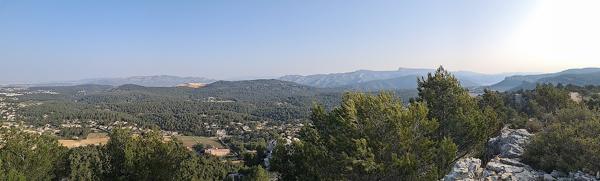 Ceyreste (13600) Terrain de 1226m² zonage UP1 viabilisé à100% rare à la vente sur le secteur