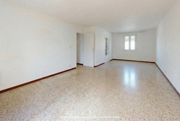 Pennes-Mirabeau (13170) Maison de plain pied 100m2 avec garage plein coeur des CADENEAUX