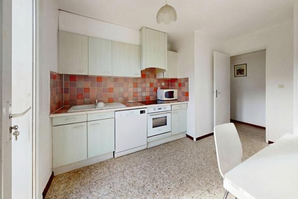 Pennes-Mirabeau (13170) Maison de plain pied 100m2 avec garage plein coeur des CADENEAUX