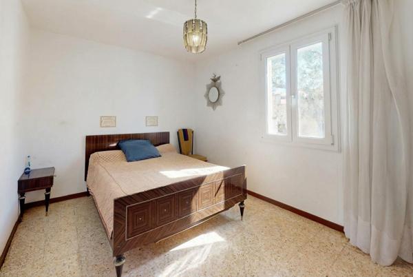 Pennes-Mirabeau (13170) Maison de plain pied 100m2 avec garage plein coeur des CADENEAUX