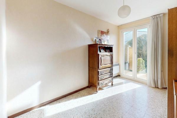 Pennes-Mirabeau (13170) Maison de plain pied 100m2 avec garage plein coeur des CADENEAUX