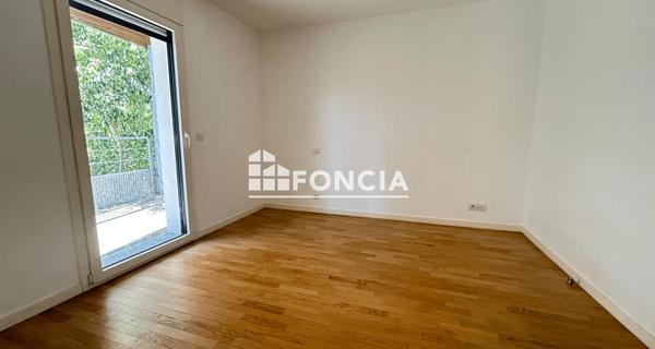 Location Appartement 2 pièces 47.67 m² - Issy-les-moulineaux 92130