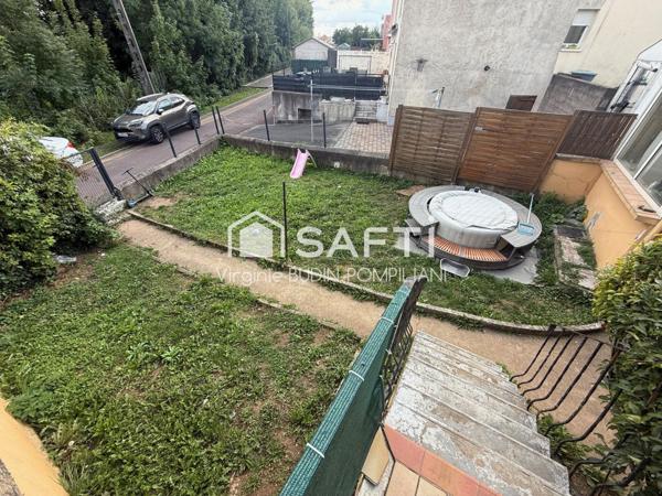 Charmante maison individuelle –  3 chambres, garage jardin – Secteur calme et recherché