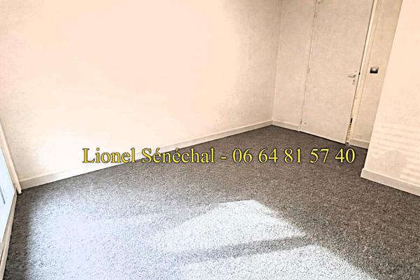 Appartement rénové lumineux et peu énergivore de 3 pièces de 66 m2 à LE MANS quartier Hyper centre / République