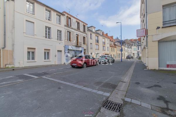Immeuble de 350 m² habitables sur deux bâtiments