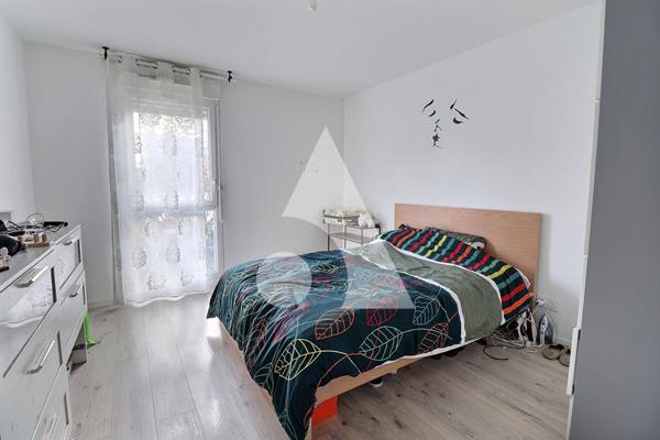 Appartement 4 pièces 75.86 m2