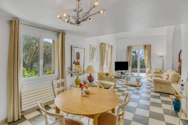 Vente Villa de luxe Cabris 5 Pièces 189 m²